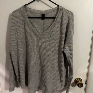 Grey long sleeve shirt